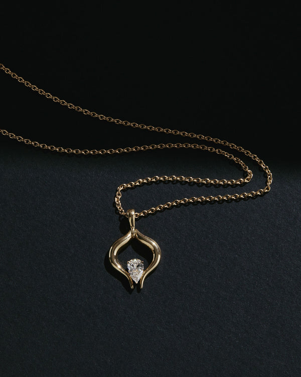 Eboris Twin 18K Gold Necklace w. Diamond